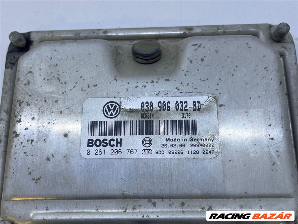 VW POLO III Motorvezérlő bosch0261206767-030906032bd 3. kép