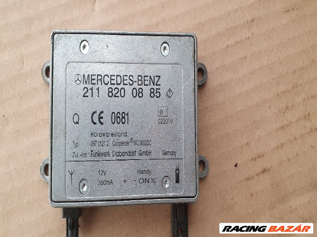 MERCEDES-BENZ E-CLASS Antenna Erősítő mercedesa2118200885 1. kép