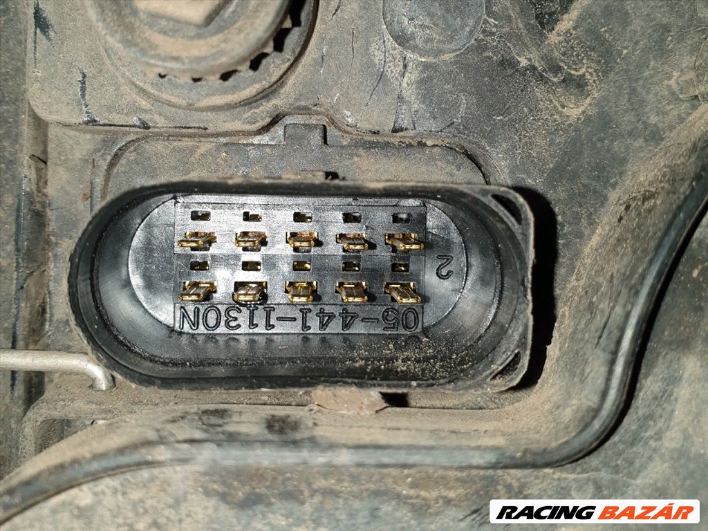 VW BORA Jobb Fényszóró 083411106r 3. kép