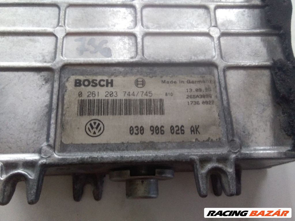 VW POLO III Motorvezérlő bosch0261203744-vw030906026ak 3. kép