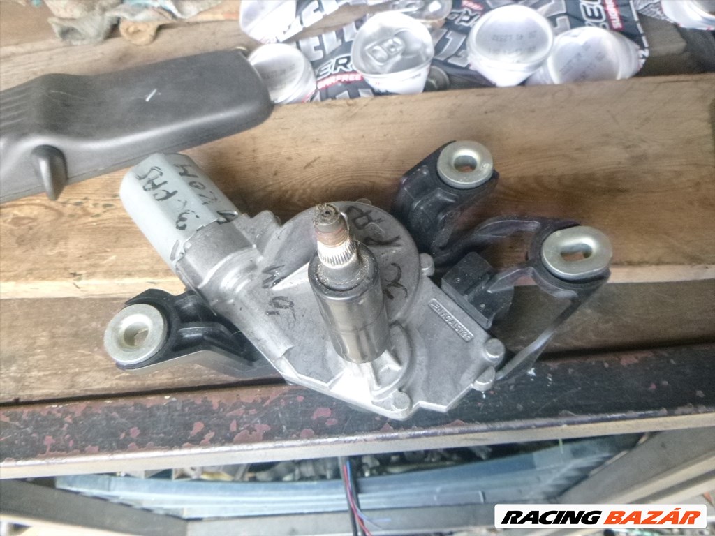 Vw Passat B6,3C, Vw Golf 5 hátsó ablaktörlő motor 1k6955711c 1. kép