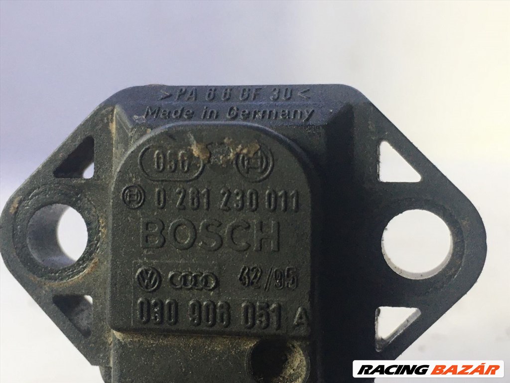 VW POLO III Szívócső Nyomásérzékelő bosch0261230011-030906051a 3. kép