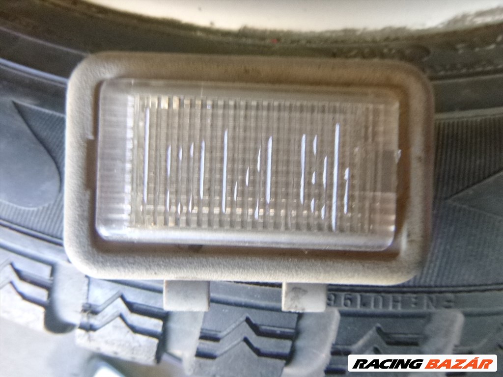 Opel Belső világítás, tetőkárpit lámpa GM 90 042 168 1. kép