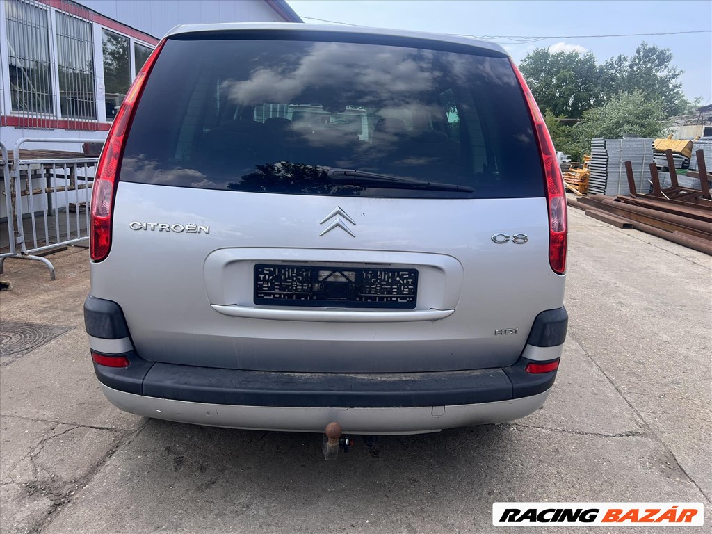 Citroën C8 2.0HDI bontott alkatrészei 3. kép