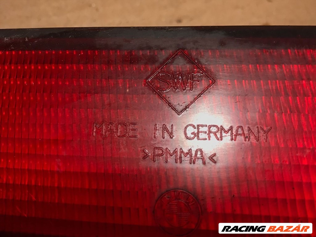 BMW 5 E34 Bal Belső Hátsó Lámpa 8769r23 3. kép