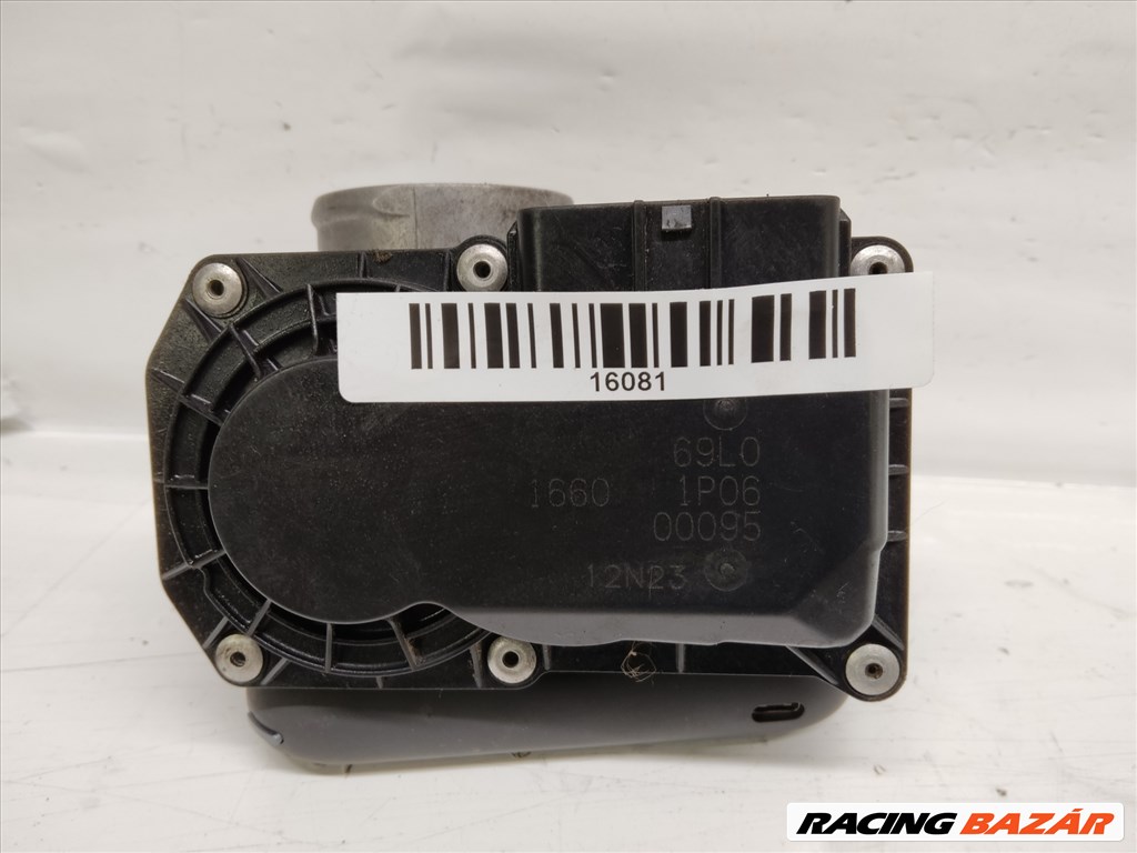 Suzuki Swift 2004-2010 Fojtószelep 166069L0 1. kép