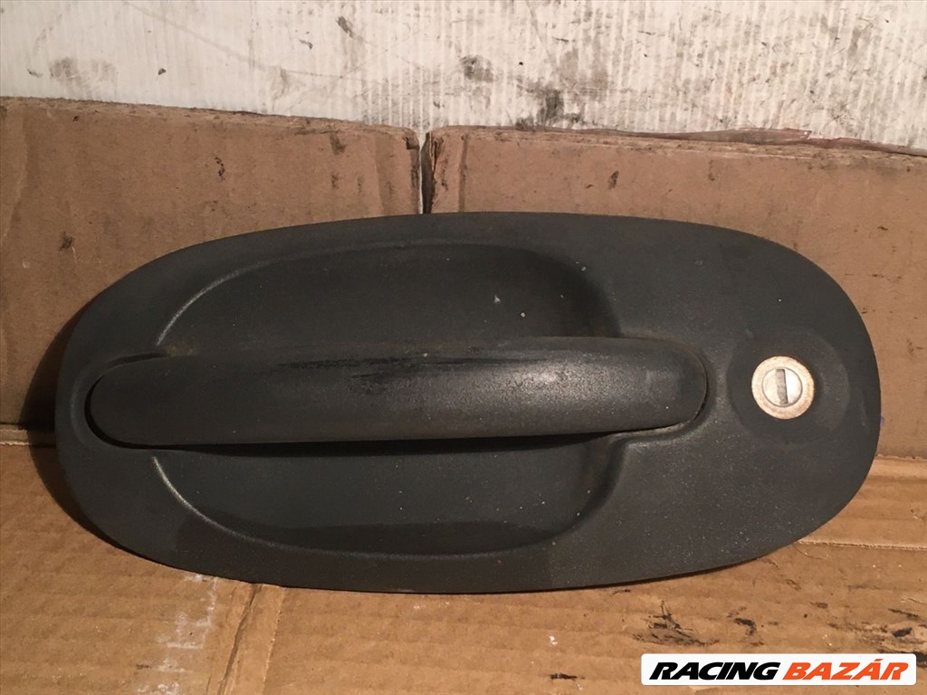 CHRYSLER GRAND VOYAGER Jobb első Külső Kilincs 4717406 1. kép