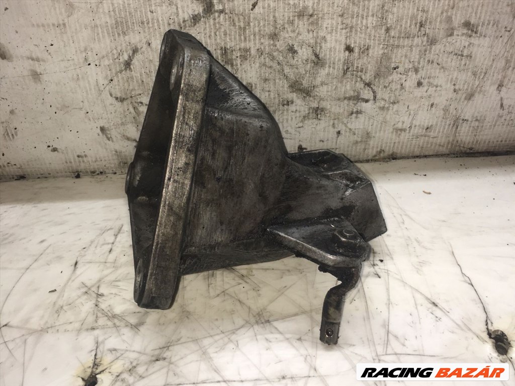 AUDI A6 C5 Motor Tartó Bak Jobb 4b0199308 1. kép