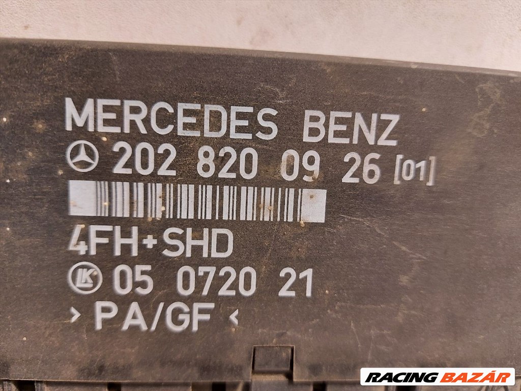 MERCEDES-BENZ E-CLASS Komfort Elektronika 2028200926 2. kép