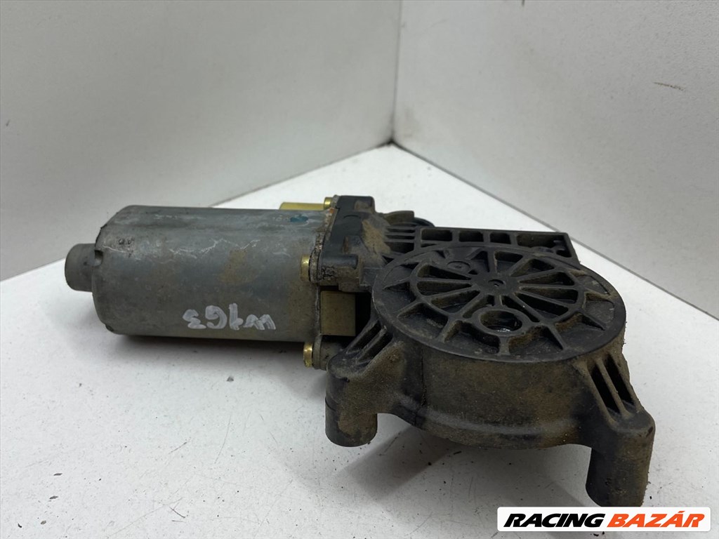 MERCEDES-BENZ M-CLASS Jobb első Ablakemelő Motor brose990408100 1. kép