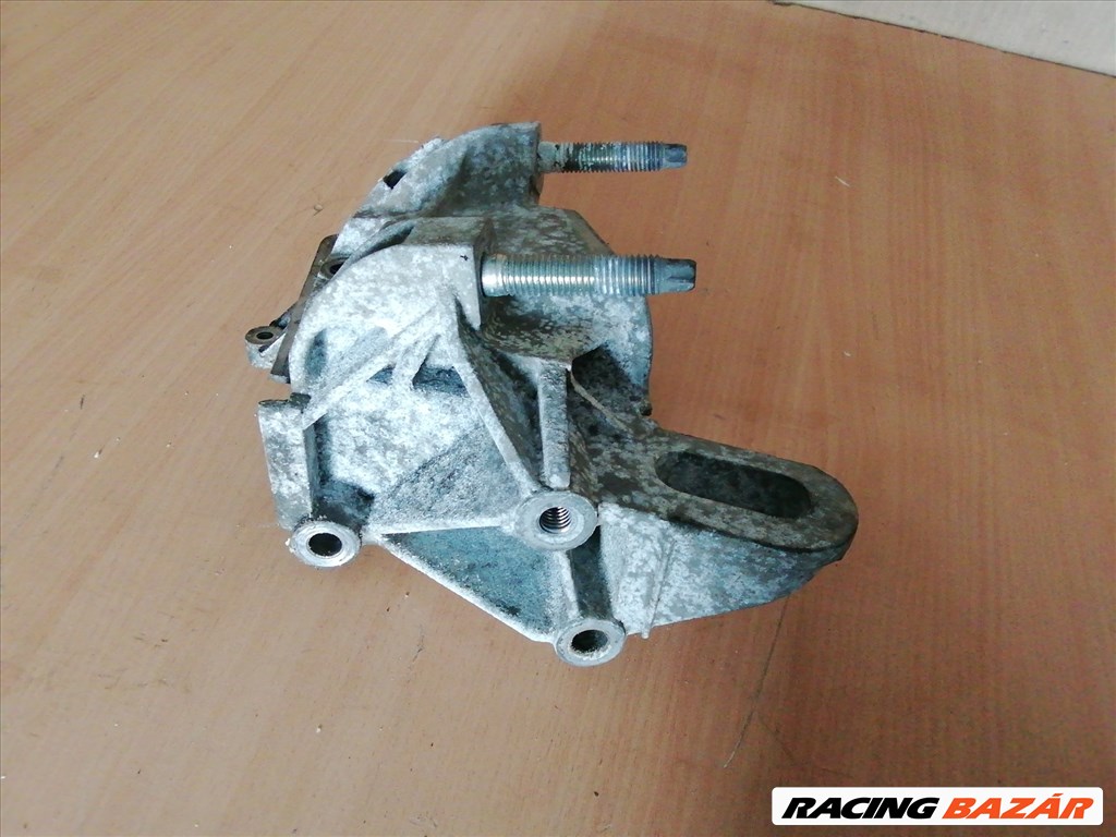 Ford Fiesta 2008-2013 1,4 16v benzin, motortartó alubak 8A6G6F001DB 3. kép