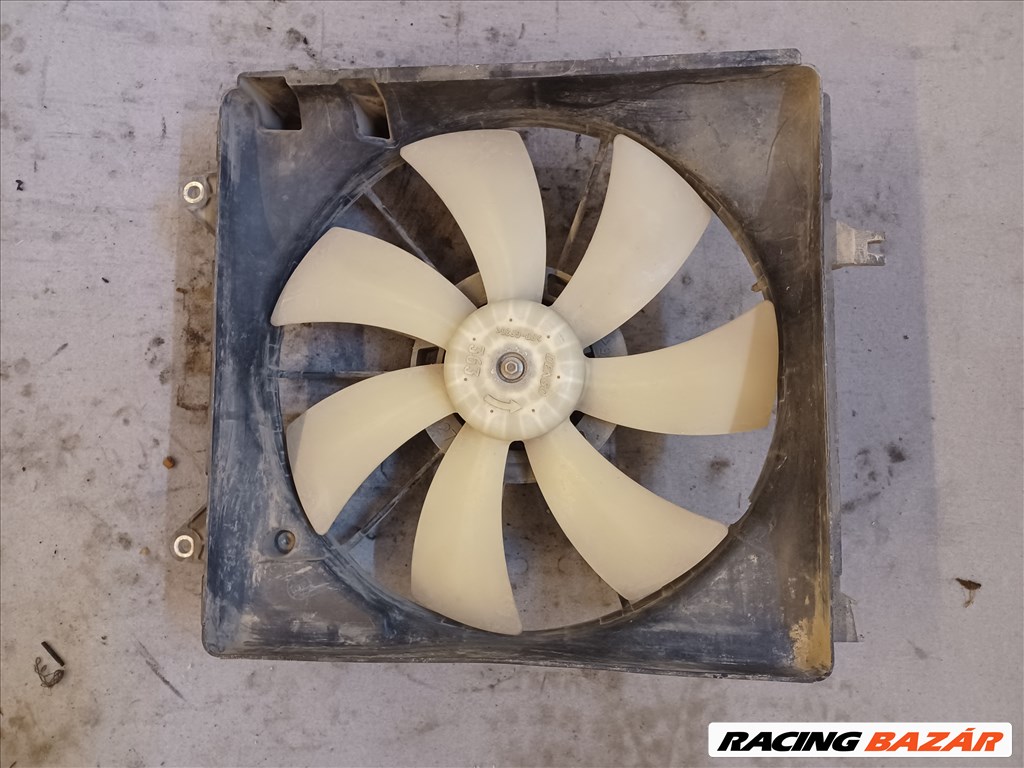 Suzuki SX4 I 1.6 VVT 2WD hűtőventilátor felfogatásnál sérült 2635005820 5. kép