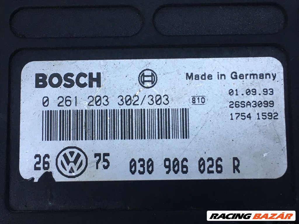 VW GOLF III Motorvezérlő bosch0261203302-vw030906026r 4. kép