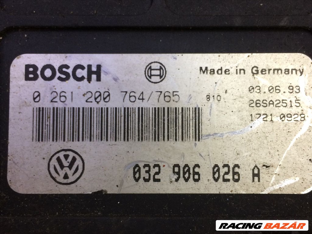 VW GOLF III Motorvezérlő vw032906026a-bosch0261200764-765 3. kép