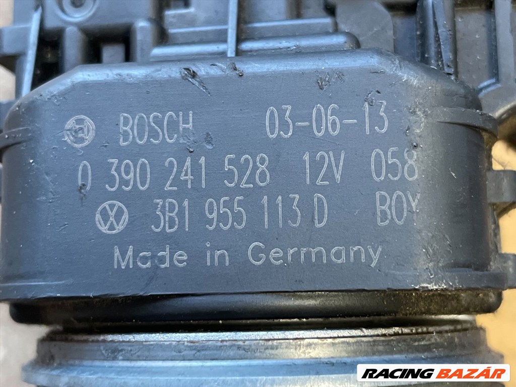 VW PASSAT B5 Első Ablaktörlő Motor bosch0390241528-3b1955113d 3. kép