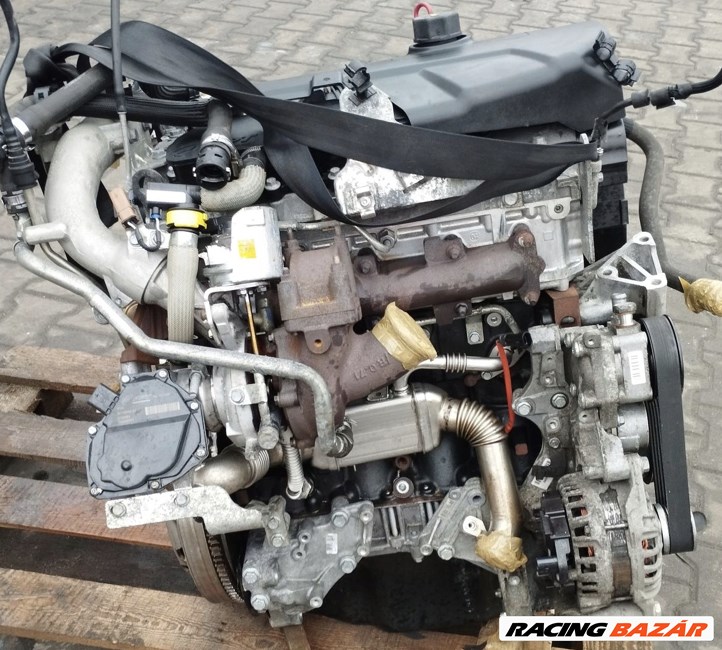 Fiat Ducato III 2.3 D F1AGL411C (EURO 6) motor  3. kép