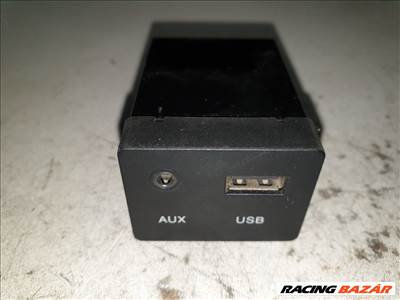 KIA CEED USB Aljzat hyundai961202b000