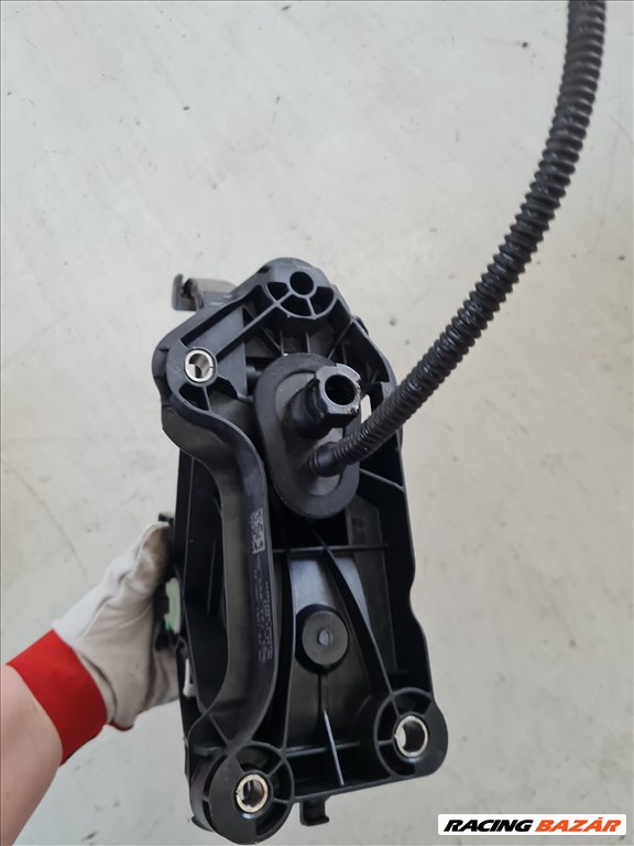 Volkswagen Golf VII kuplung pedál 5Q1 721 059GA 5q1721059ga 4. kép