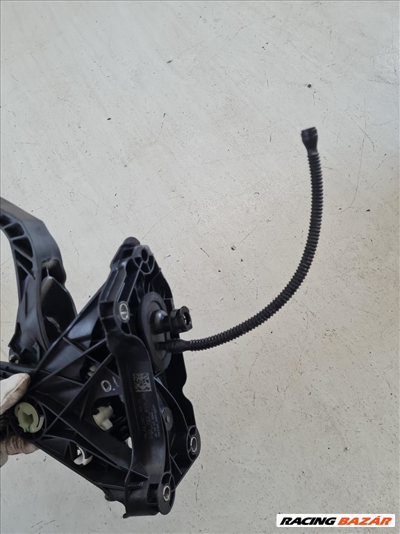 Volkswagen Golf VII kuplung pedál 5Q1 721 059GA 5q1721059ga 5. kép