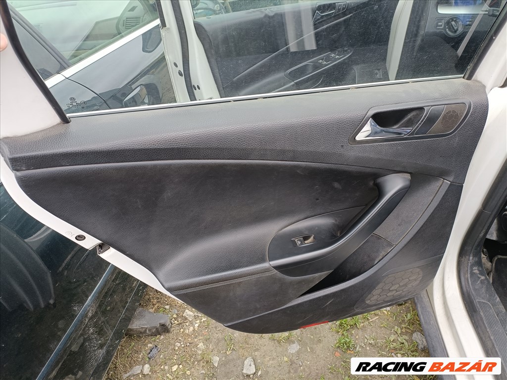 Volkswagen Passat B6 Variant 2.0 TDI beltéri elemek eladók bkp20tdi hxsdsg3c 10. kép