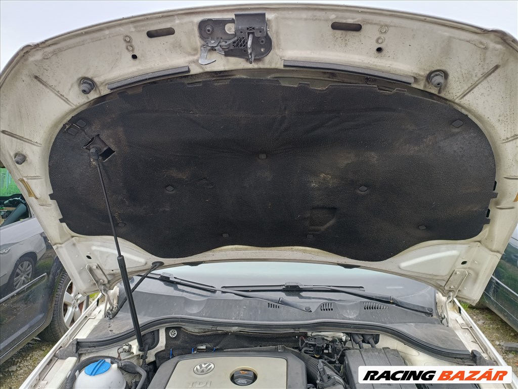 Volkswagen Passat B6 Variant 2.0 TDI beltéri elemek eladók bkp20tdi hxsdsg3c 13. kép