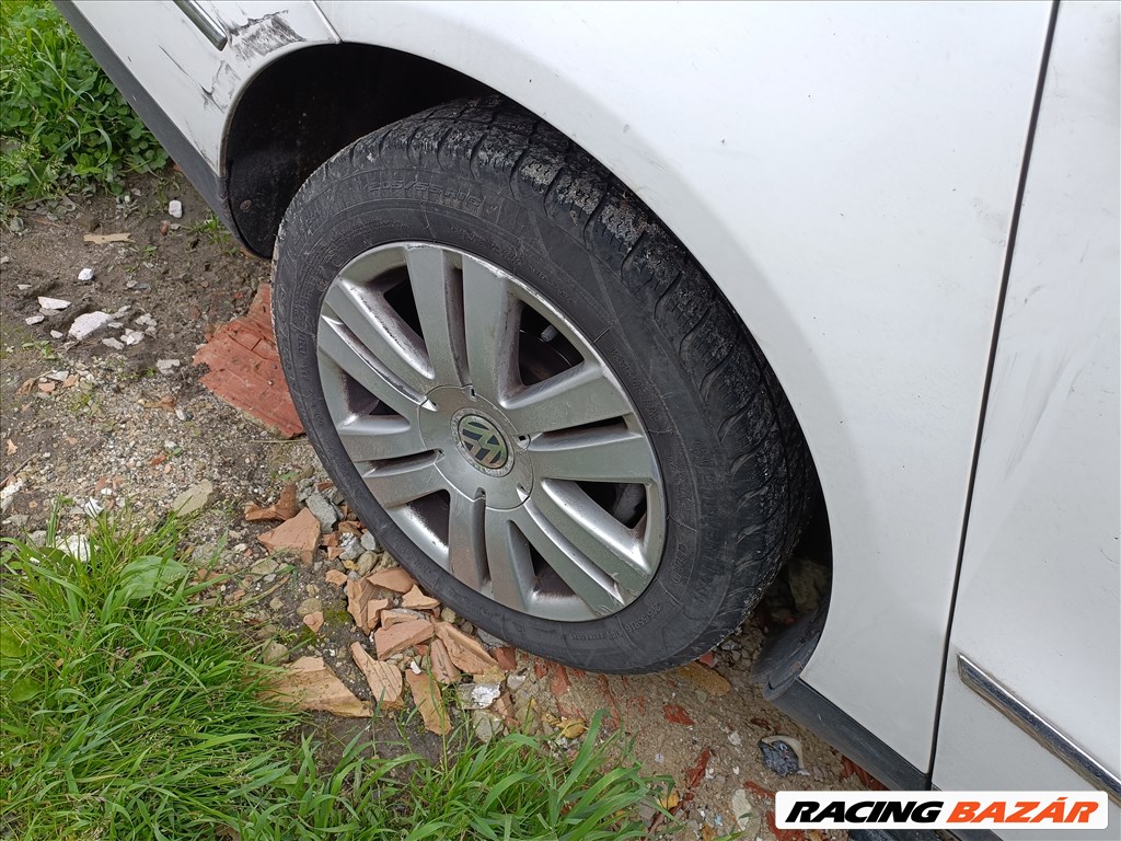 Volkswagen Passat B6 Variant 2.0 TDI beltéri elemek eladók bkp20tdi hxsdsg3c 18. kép