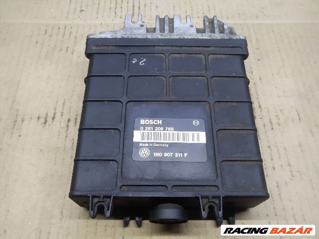 VW VENTO Motorvezérlő bosch261200760-volkswagen1h0907311f 1. kép