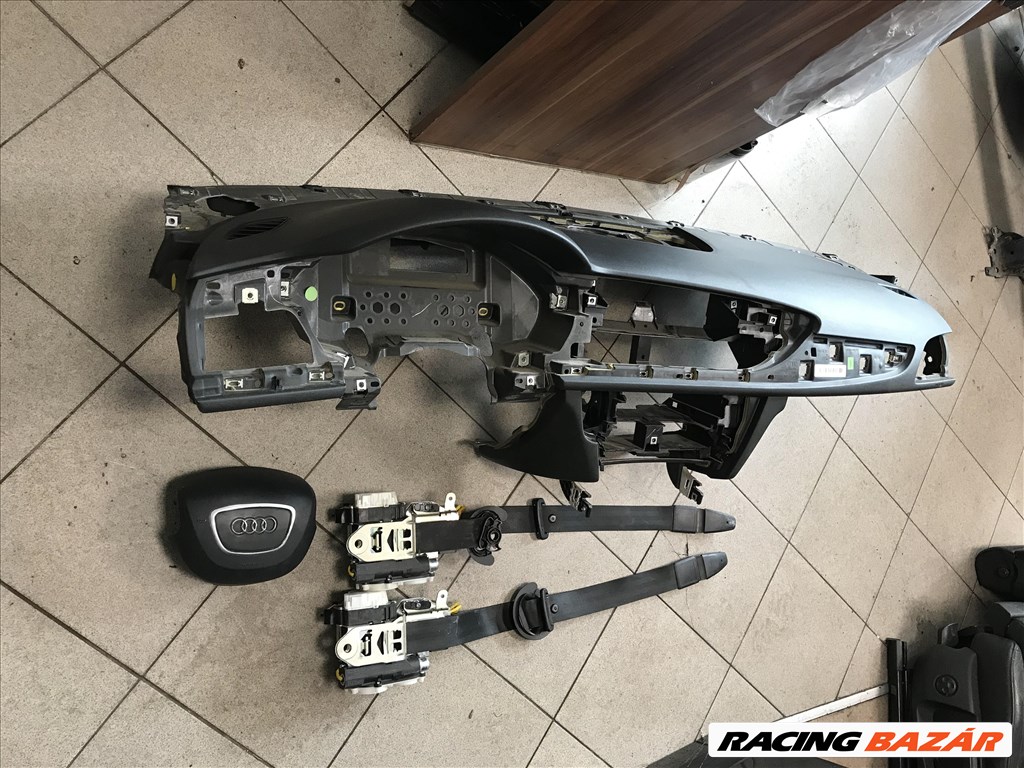 Audi A6 (C7 - 4G) légzsák garnitúra  1. kép