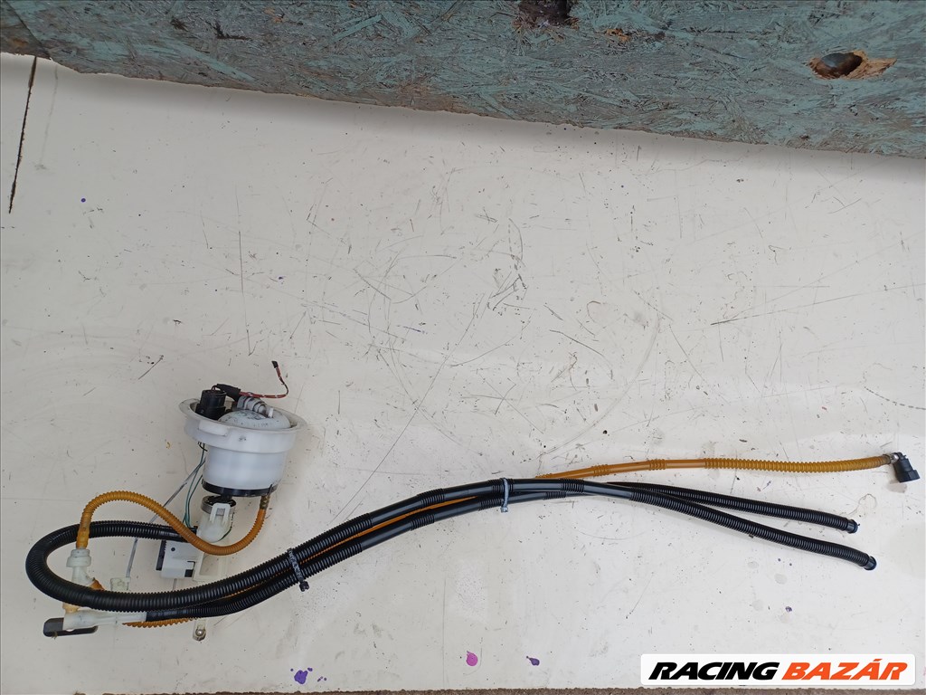 BMW 320i üzemanyagszint érzékelő  1. kép