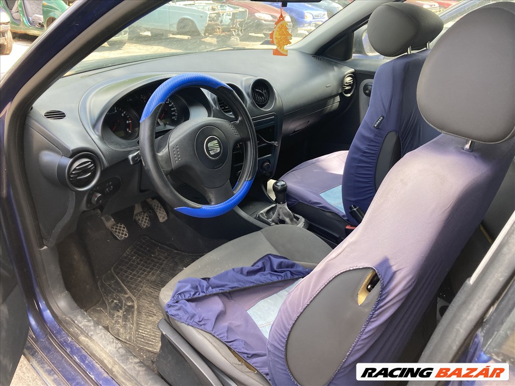 Seat Ibiza 6L 1.2i bontott alkatrészei 2. kép