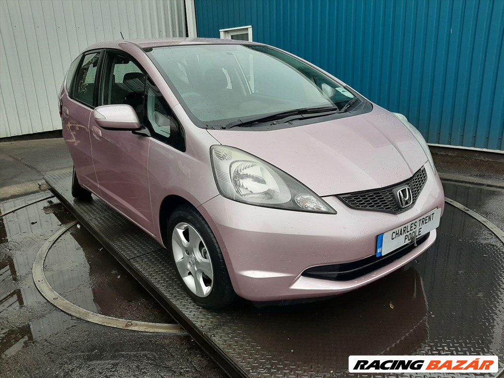 Honda Jazz III (GE) bontott alkatrészei 1. kép