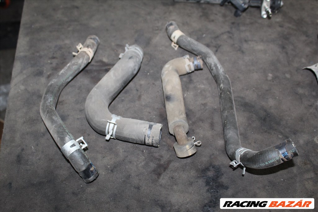 Toyota Aygo (AB10/AB20/AB30) 1.0i vízcső  1. kép