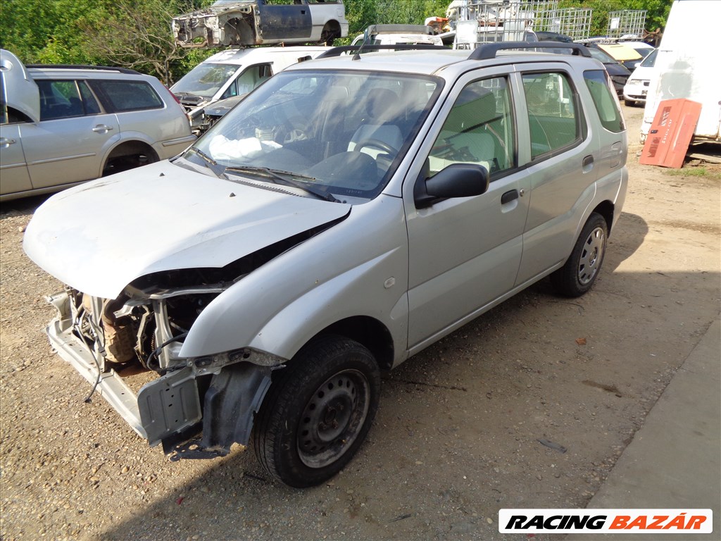 Suzuki Ignis I bontott alkatrészei 3. kép