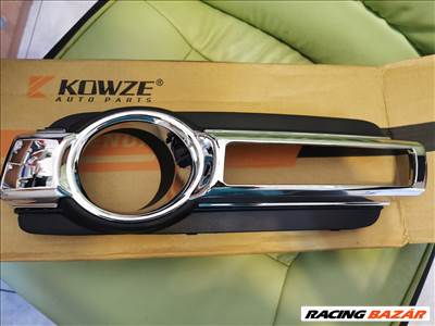 Mitsubishi Pajero IV Láthatósági fény borítás bal