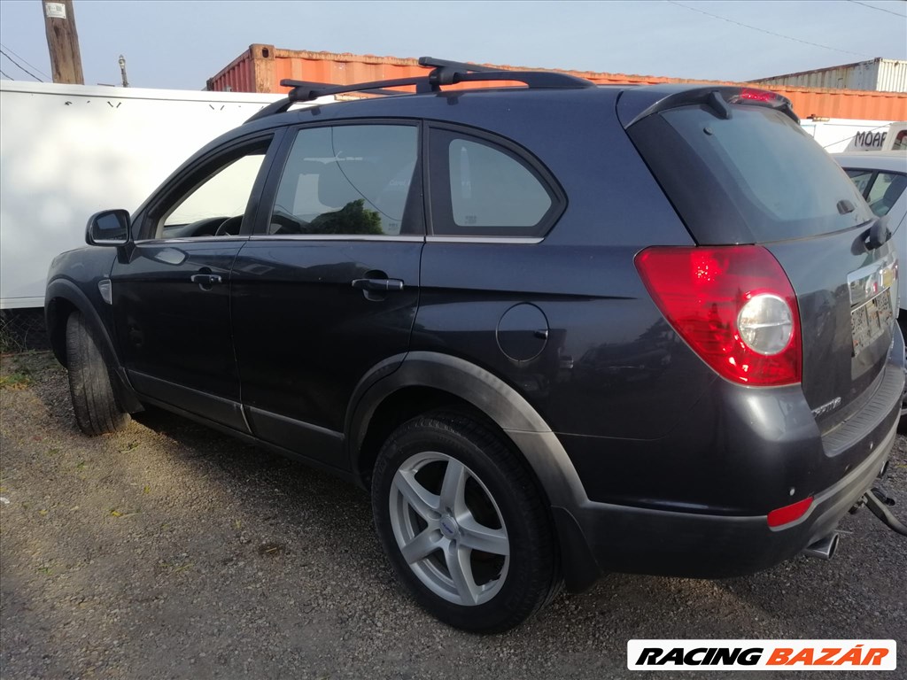 Chevrolet Captiva bontott alkatrészei 6. kép