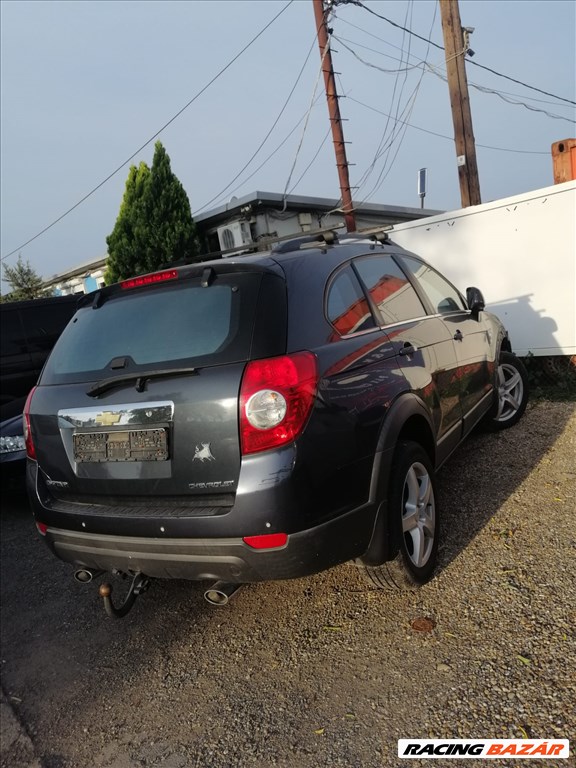 Chevrolet Captiva bontott alkatrészei 10. kép