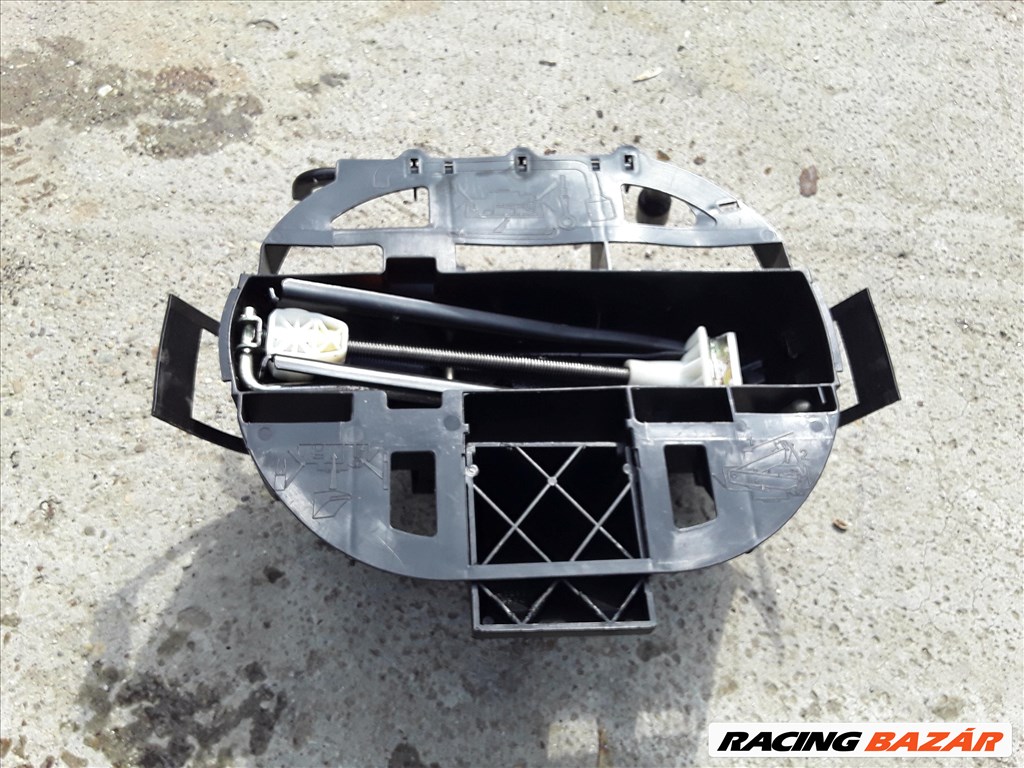 Peugeot 307 Emelő Kerékkulcs 3. kép