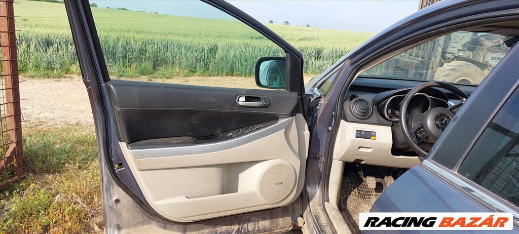Mazda CX-7 bontott alkatrészei 8. kép