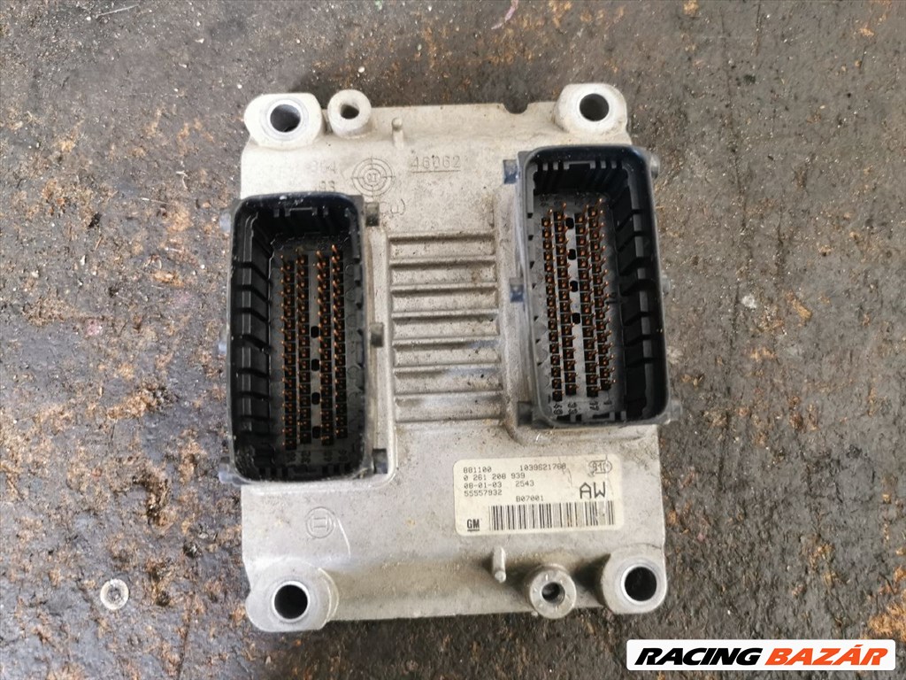 Opel Corsa D 1.0 ECU  55579322 0261208939 1. kép