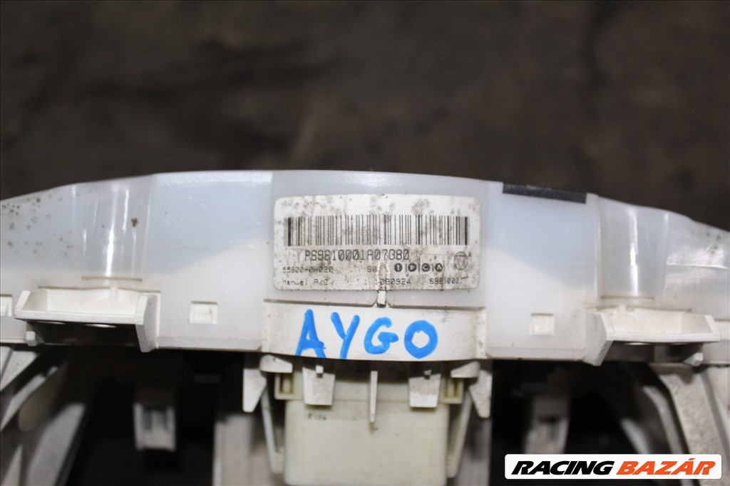 Toyota Aygo (AB10/AB20/AB30) 1.0i klíma vezérlő panel 555000h020 2. kép