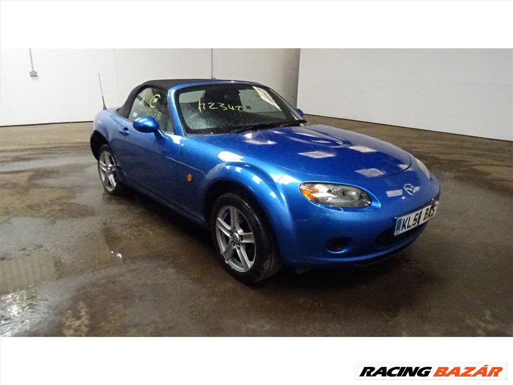 Mazda MX-5 (NC) bontott alkatrészei 4. kép