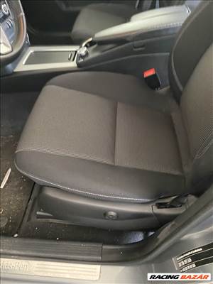 Mercedes GLK-osztály X204 szövet ülésgarnitúra 