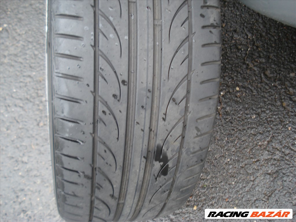  5x114.3 lyukosztású 18" használt alufelni, rajta 225/40 használt Hankook nyári gumi gumi  9. kép