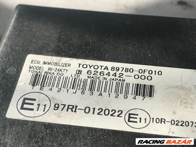 Toyota Corolla (E110) Liftback 2.0 D-4D Immobilizer Elektronika 626442000 6. kép