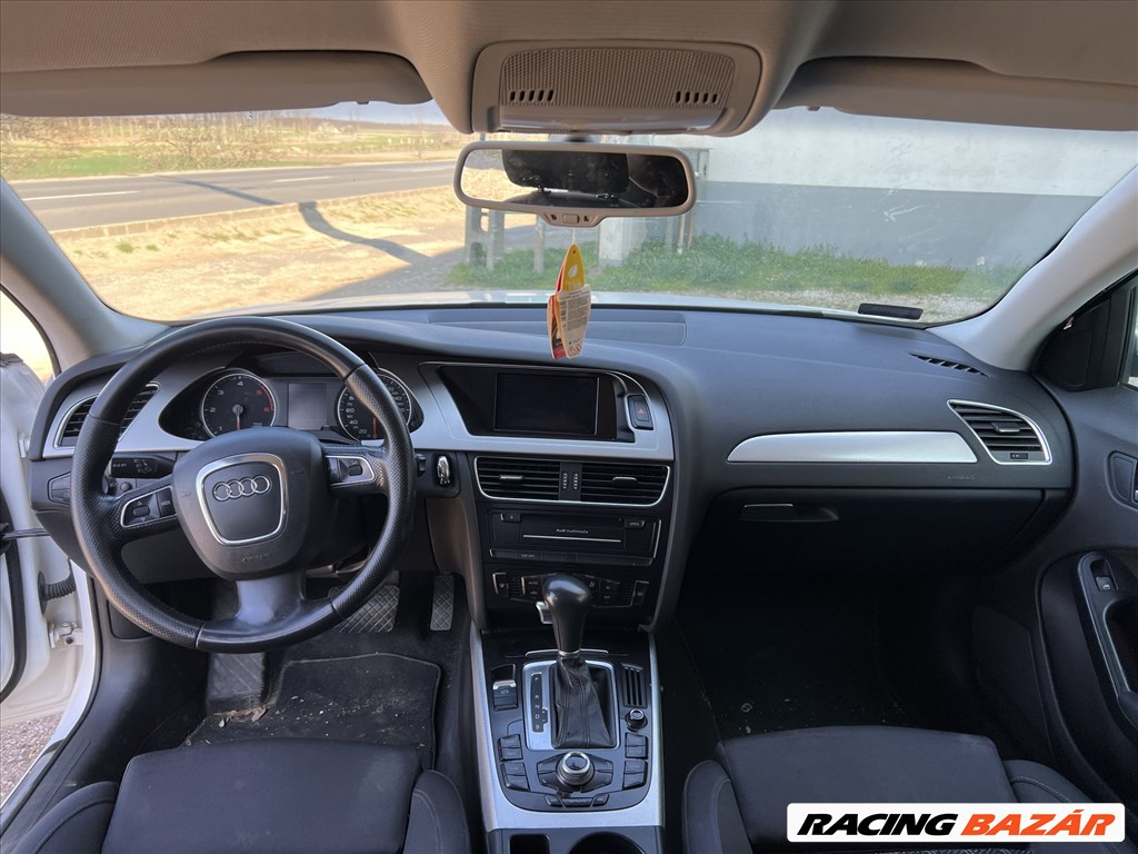 Audi A4 B8 bontás 2010 9. kép