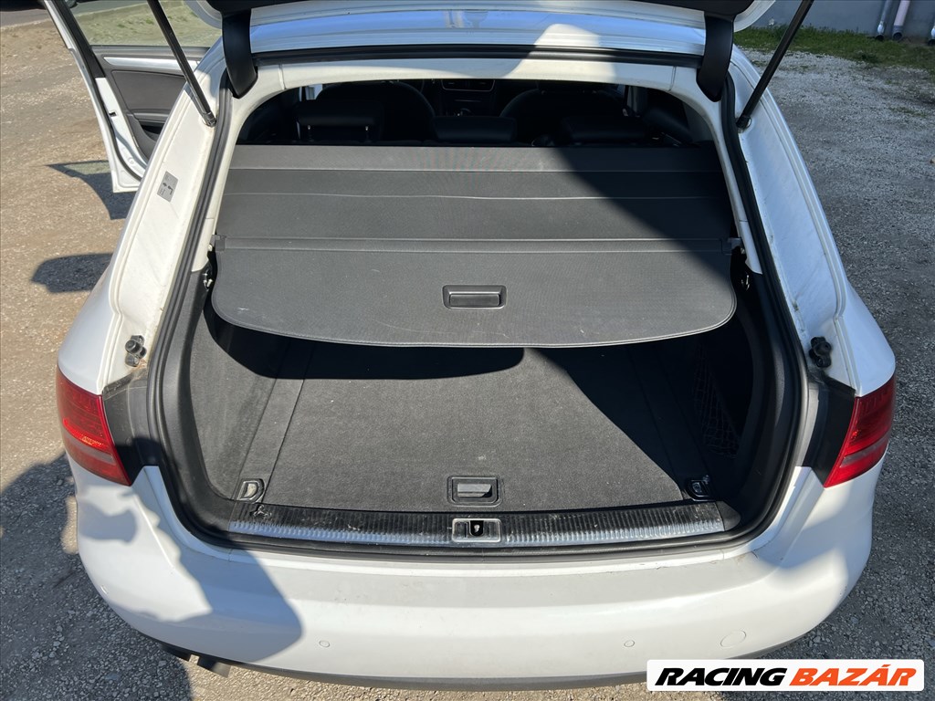 Audi A4 B8 bontás 2010 13. kép