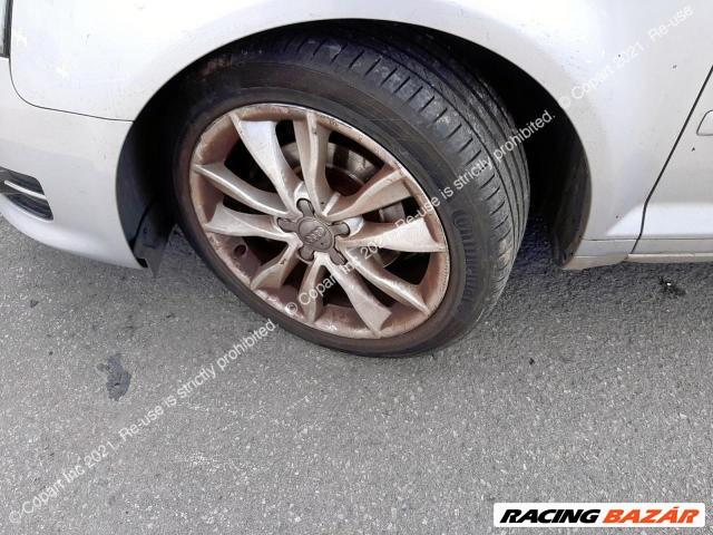 Audi A3 (8P) (8P) bontott alkatrészei 15. kép