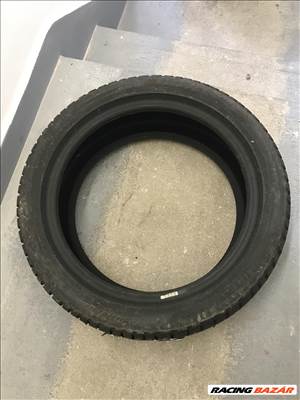 PIRELLI 245/45 R19 DOT2418 téligumi 