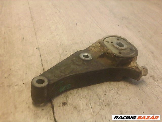 OPEL CORSA C 00-06 Motortartó bak 1. kép