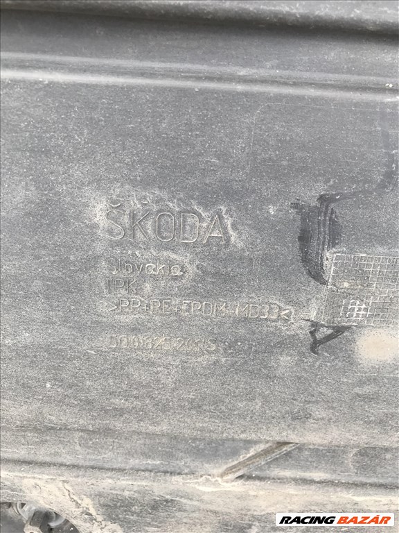 Skoda Octavia III bal padlólemez takaró 5q0825201s 2. kép